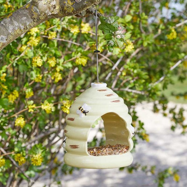 Beehive Feeder