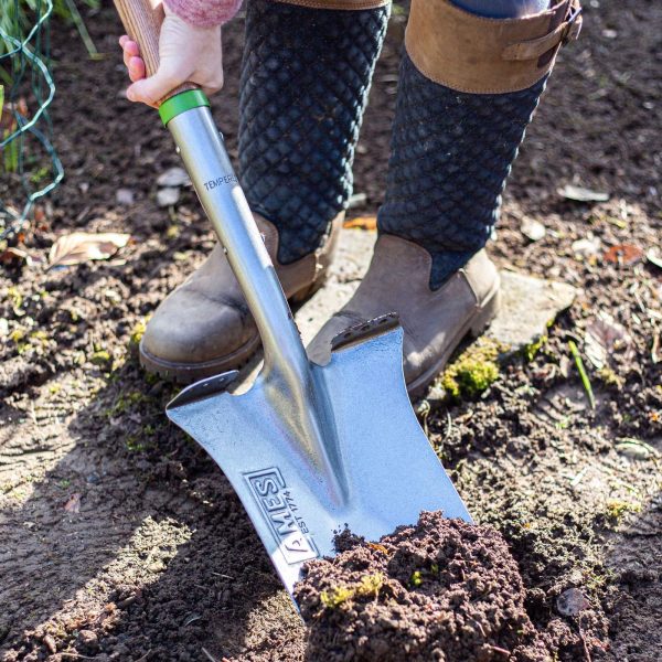 AMES Digging Spade - Carbon Steel-Easy Garden Centre