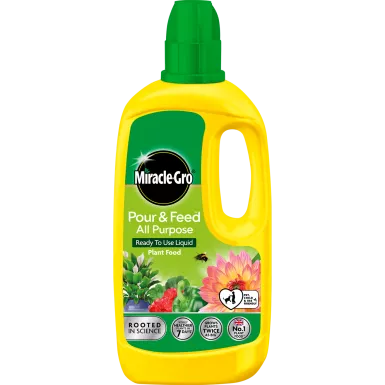 Miracle-Gro Pour & Feed Ready To Use Plant Food 1Lt